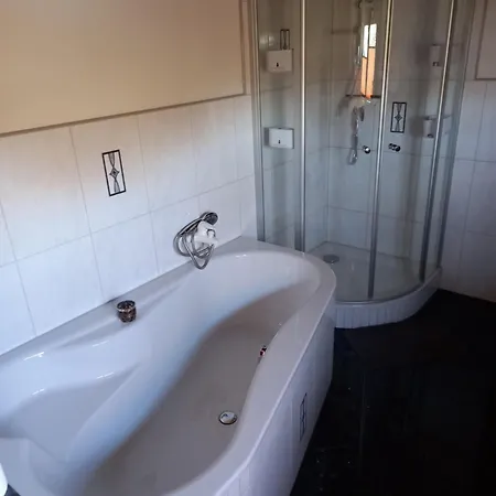 Apartment Ferienwohnung Elisabeth *